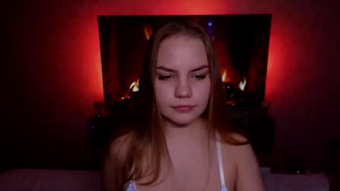 Jodie 3 returning TODAY online show from November 15, 9:16 pm