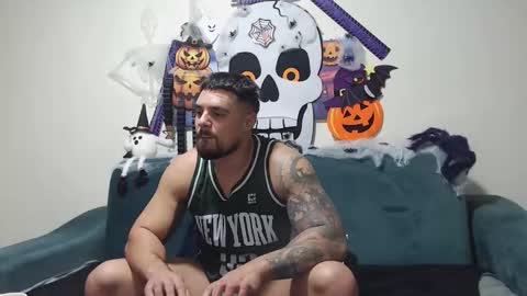 Tiberius online show from October 31, 4:51 pm