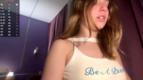 Lina online show from October 28, 2:29 pm