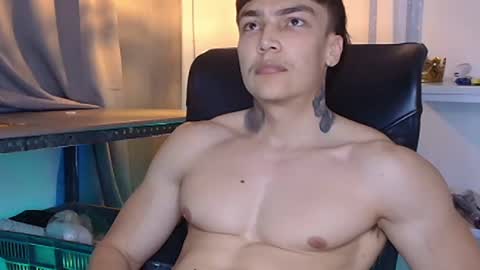 joeh_jonas online show from October 11, 2:16 am