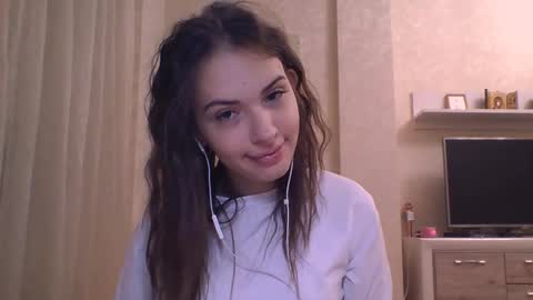 Jennifer online show from November 21, 5:55 pm