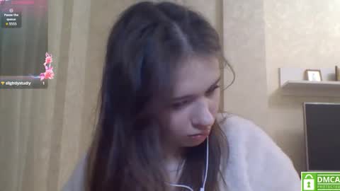 Jennifer online show from February 25, 8:45 pm