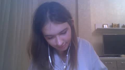 Jennifer online show from October 14, 5:05 pm