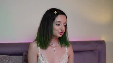  Joelle  online show from April 18, 8:42 pm