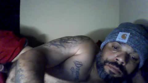 joelsantiagovazquez83 online show from September 19, 2:37 am