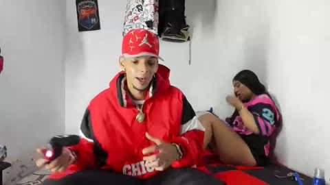 johan_and_antonella online show from April 25, 5:20 am