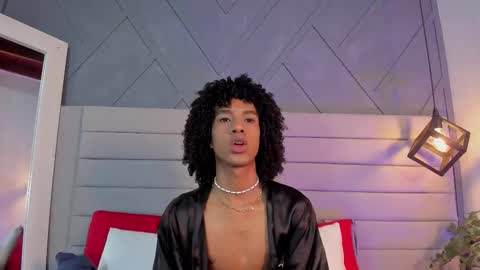 Johan  online show from November 17, 12:30 pm