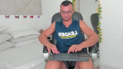 johan online show from December 23, 11:05 am