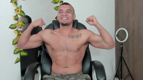 johan online show from November 13, 12:08 pm