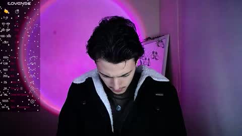 johan_parker222 online show from February 26, 6:17 am