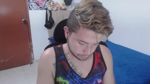 JOHAN independient model online show from November 21, 12:47 pm