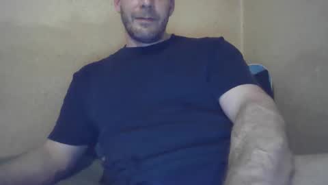 john1212124 online show from September 10, 10:22 pm