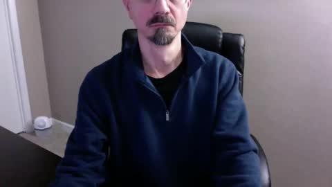 john757533 online show from February 11, 3:50 am