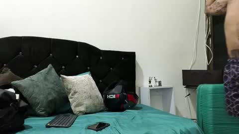 John  online show from September 17, 10:52 am