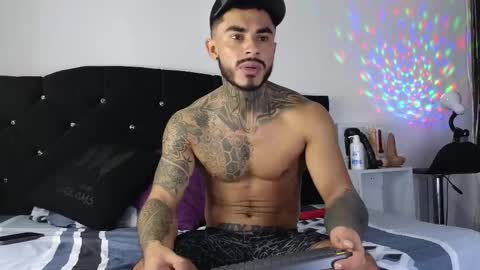 John  online show from March 3, 7:07 pm