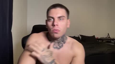 JAXX online show from November 15, 10:11 pm