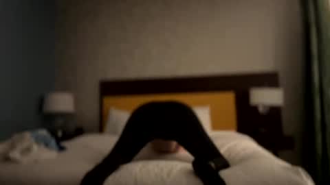 bisexual King  online show from June 30, 5:40 am