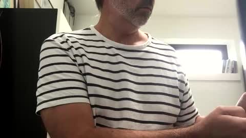Snapshot of johnbob911 chatting on September 9, 9:42 am JohnBob online show from September 9, 9:42 am