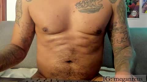 John carrie    Independent  Help me reach my goal 100 likes and 10000 followers  online show from February 14, 7:38 am