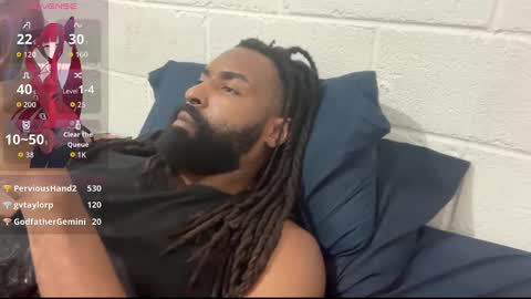 John Gabbana online show from October 7, 1:45 am