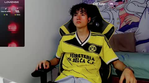 Snapshot of johnny_cagee chatting on February 18, 7:32 am johnny_cagee online show from February 18, 7:32 am