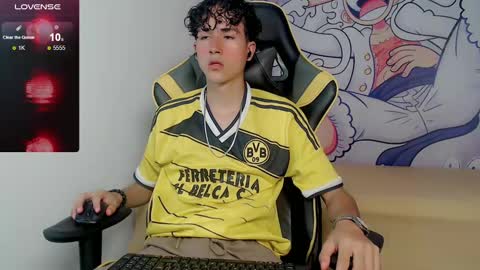 Snapshot of johnny_cagee chatting on February 27, 3:51 am johnny_cagee online show from February 27, 3:51 am