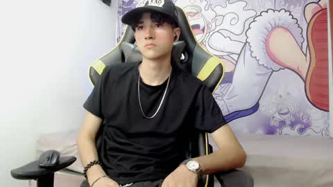Snapshot of johnny_cagee chatting on January 7, 6:38 am johnny_cagee online show from January 7, 6:38 am