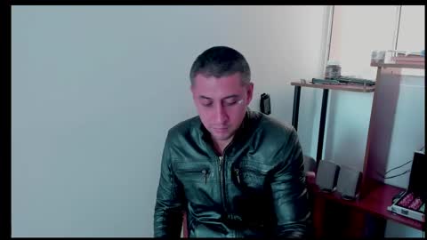 Johnny online show from February 10, 6:24 pm