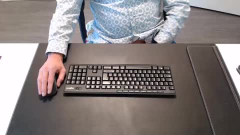 Johnny Walker13 online show from December 3, 3:28 pm