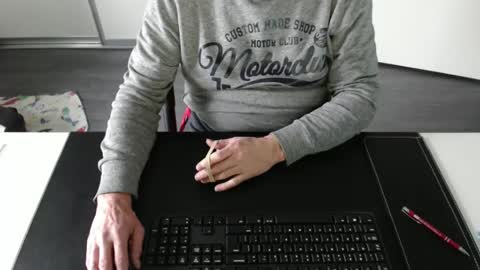 Johnny Walker13 online show from December 24, 12:44 pm