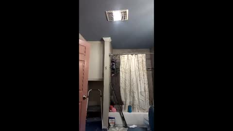 johnnybegood125421 online show from March 15, 10:35 pm