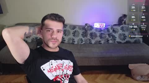 Snapshot of johnnylove21 chatting on December 11, 8:28 pm Johnny online show from December 11, 8:28 pm