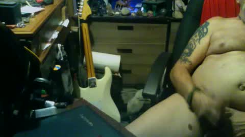 johnnyshung1 online show from January 6, 10:19 am