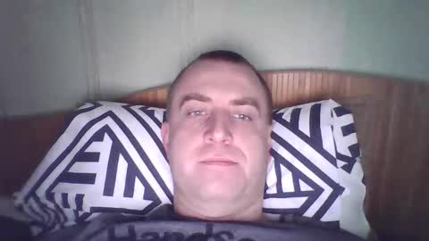 johnoreon online show from February 15, 6:44 am
