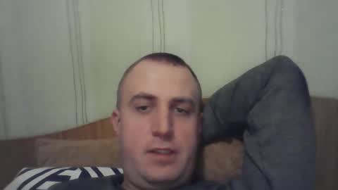 johnoreon online show from February 9, 5:01 pm