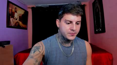 Johny online show from December 3, 6:14 am