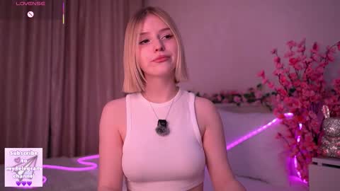 Paula online show from February 16, 9:24 pm