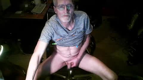 Snapshot of jointhechat chatting on February 20, 6:03 pm Dirty Harry online show from February 20, 6:03 pm