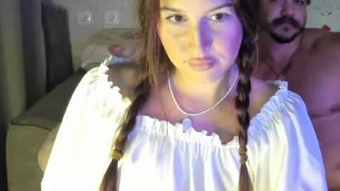 Jojo and Jena online show from June 10, 7:13 pm