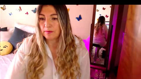 Jolie Mature online show from September 14, 8:54 pm