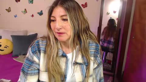 Jolie Mature online show from March 8, 10:34 pm