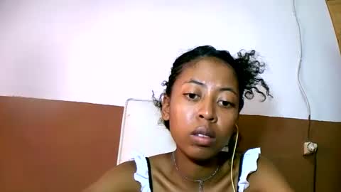 joliekah27 online show from February 19, 11:49 am