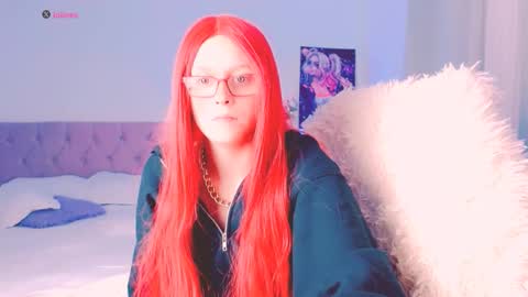 ArianaJoliiee online show from September 22, 7:45 am