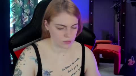 Snapshot of jolly_doll_ chatting on February 28, 7:58 am Jolly online show from February 28, 7:58 am
