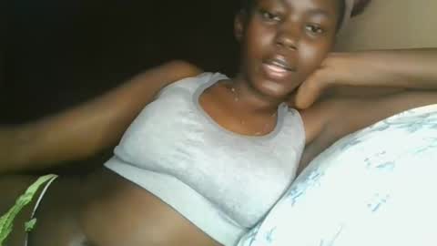 jollynabeb online show from January 14, 8:28 pm