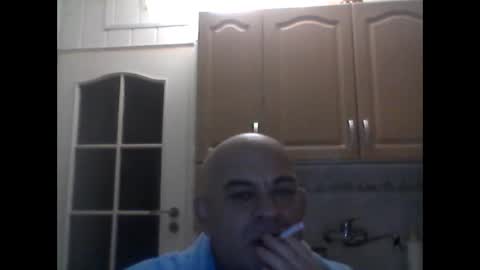 Snapshot of jolmasz30 chatting on January 23, 2:02 am jolmasz30 online show from January 23, 2:02 am