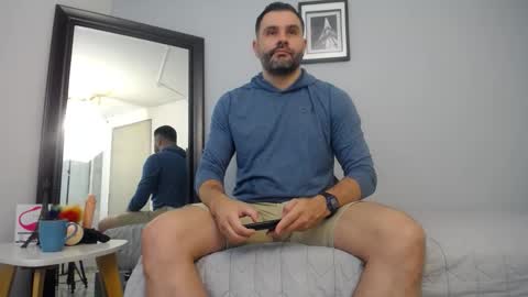 Snapshot of jonas_beard1 chatting on September 17, 3:26 pm JONAS BEARD online show from September 17, 3:26 pm