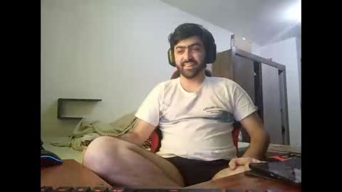 jonasf2525 online show from November 25, 9:13 pm