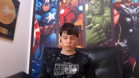 Jonathan online show from December 30, 3:23 pm