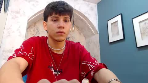 Jonathan online show from December 13, 12:39 pm
